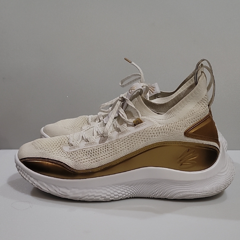 Curry Under Armor Flow 8 Sneakers w/ Gold Accents Size 12 M 13.5 W US EU 46 - Picture 3 of 16